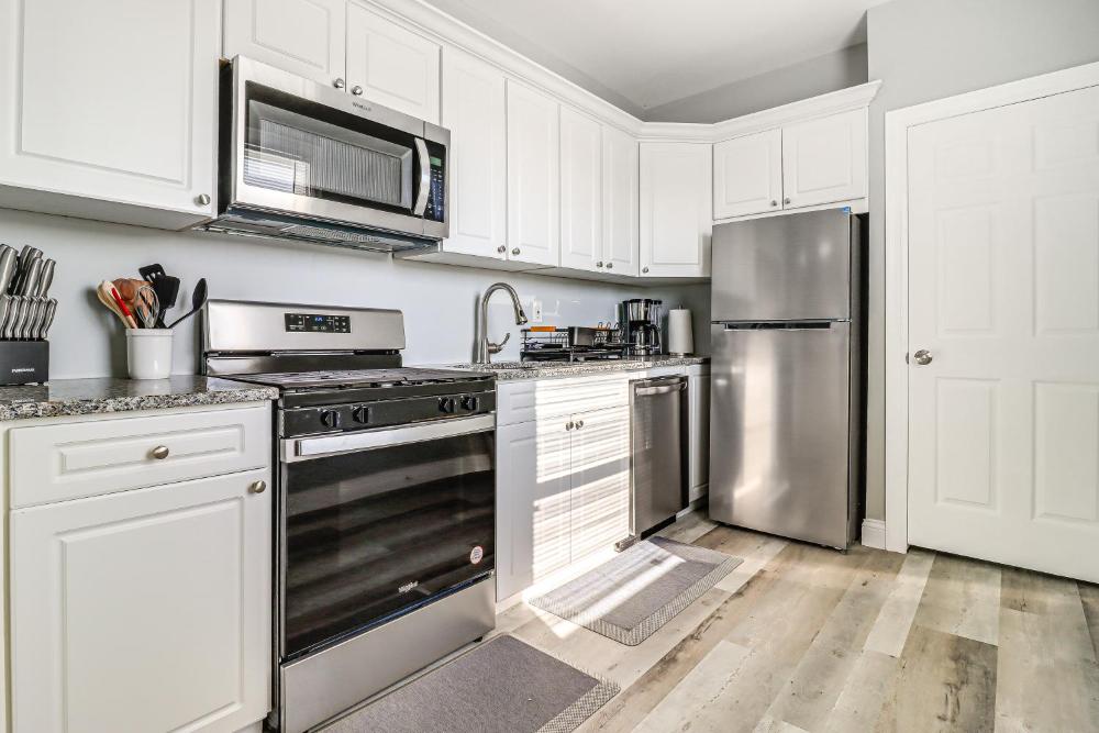 Spacious Detroit Suite Close to Dtwn and Med Center
